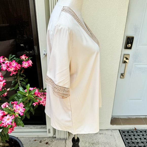 Beautiful Tan/ Cream Tunic w/ Lace Trim around neckline/hem of sleeves.S… - Picture 7 of 13